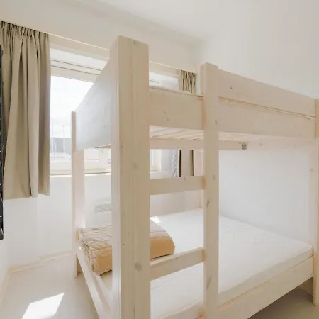 Comfortable In With Sea Views Ostend